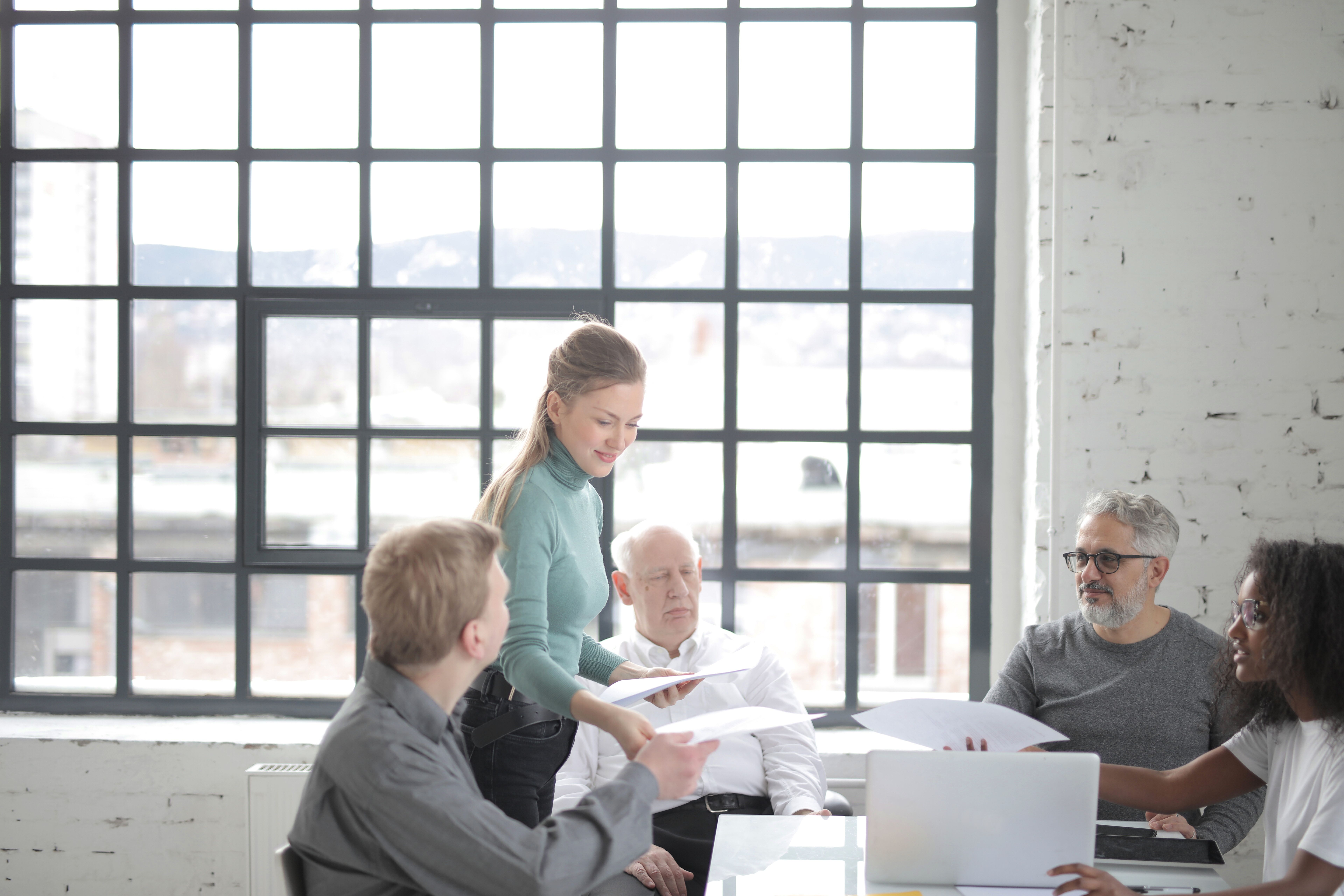 Wellness communication platform notifications and employee reminders