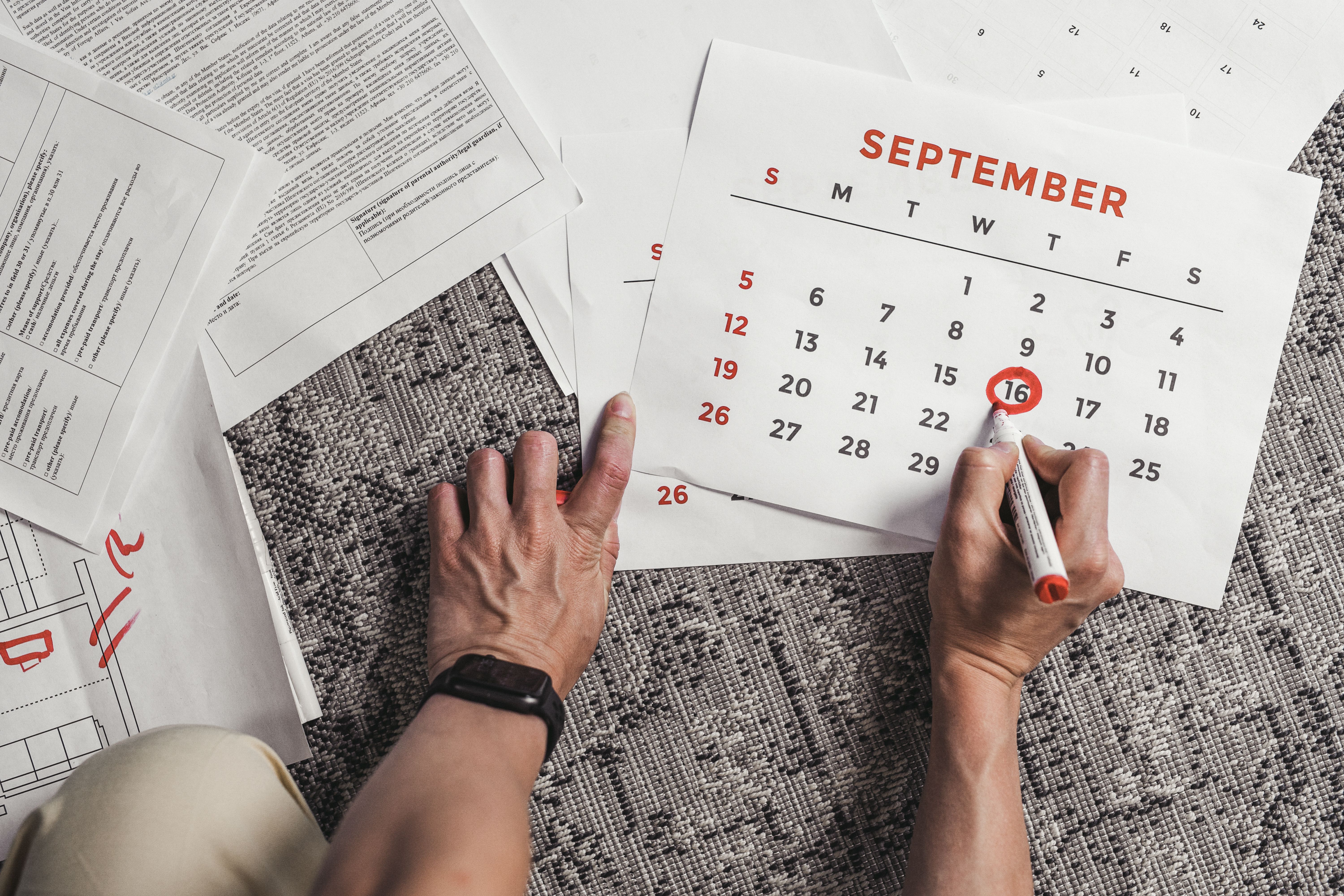 Corporate wellness events calendar with registration and reminders
